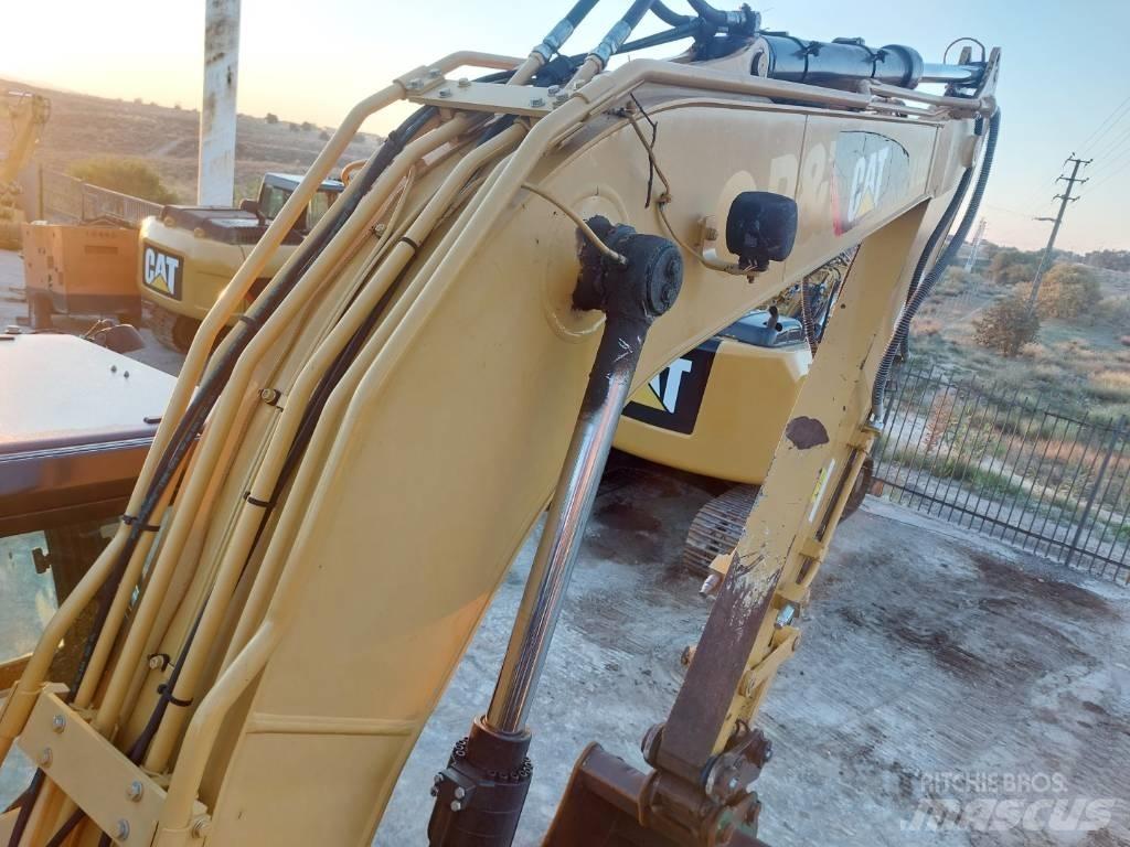 CAT 312 E Telakaivukoneet