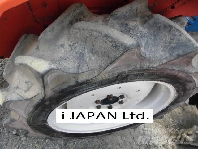 Kubota L 1-225 Traktorit