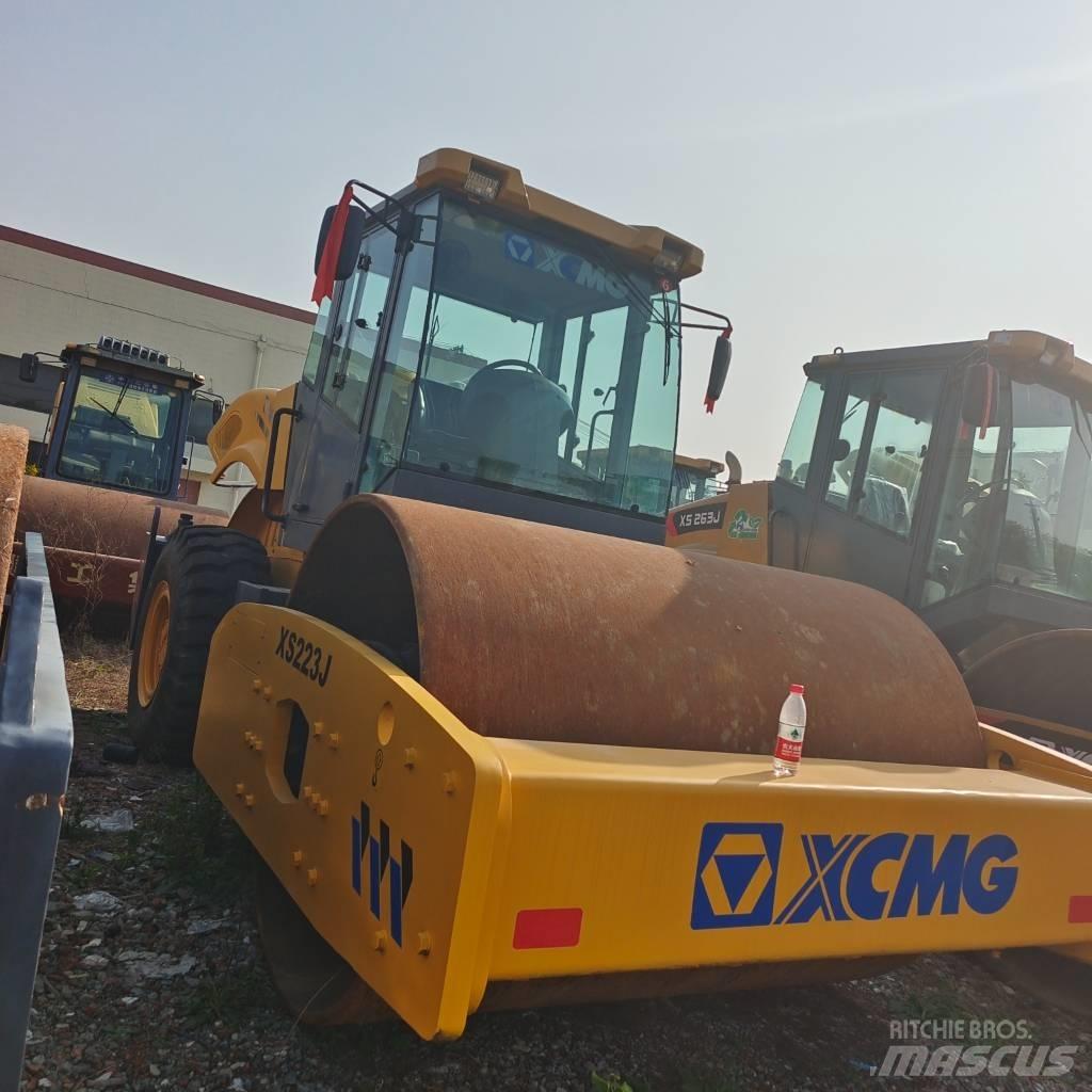 XCMG XS223J Yksivalssijyrät
