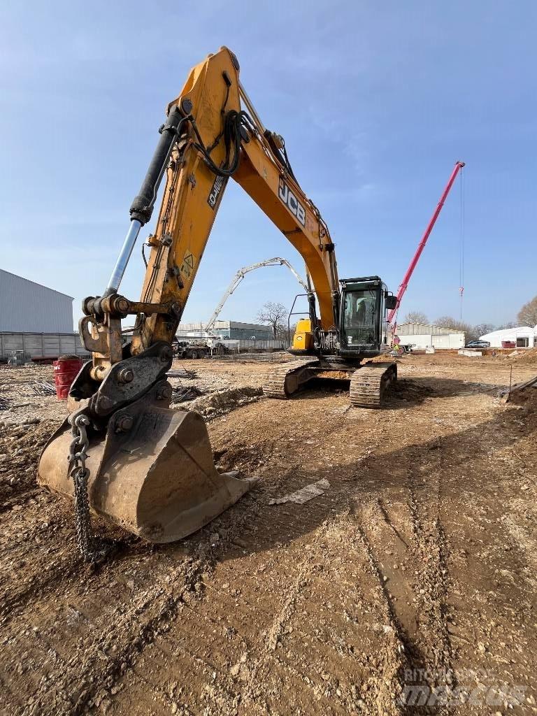 JCB JS 210 Telakaivukoneet
