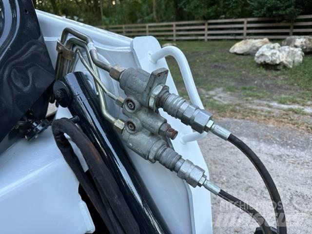 Bobcat S 450 Liukuohjatut kuormaajat