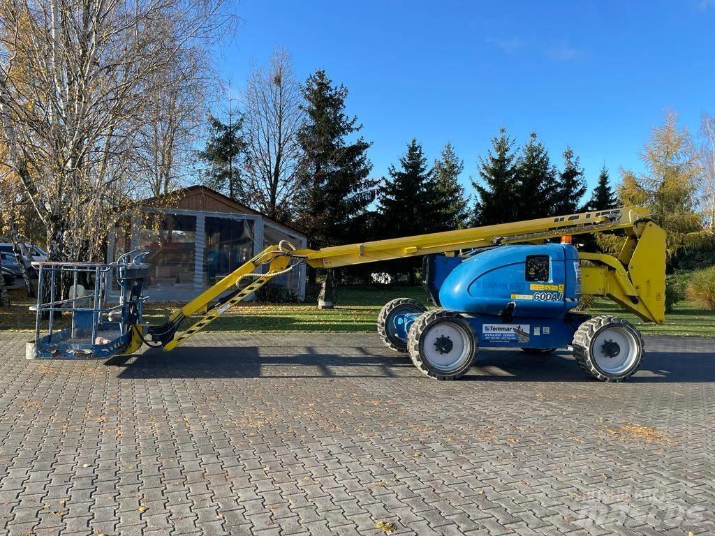 JLG 600 AJ Kuukulkijat