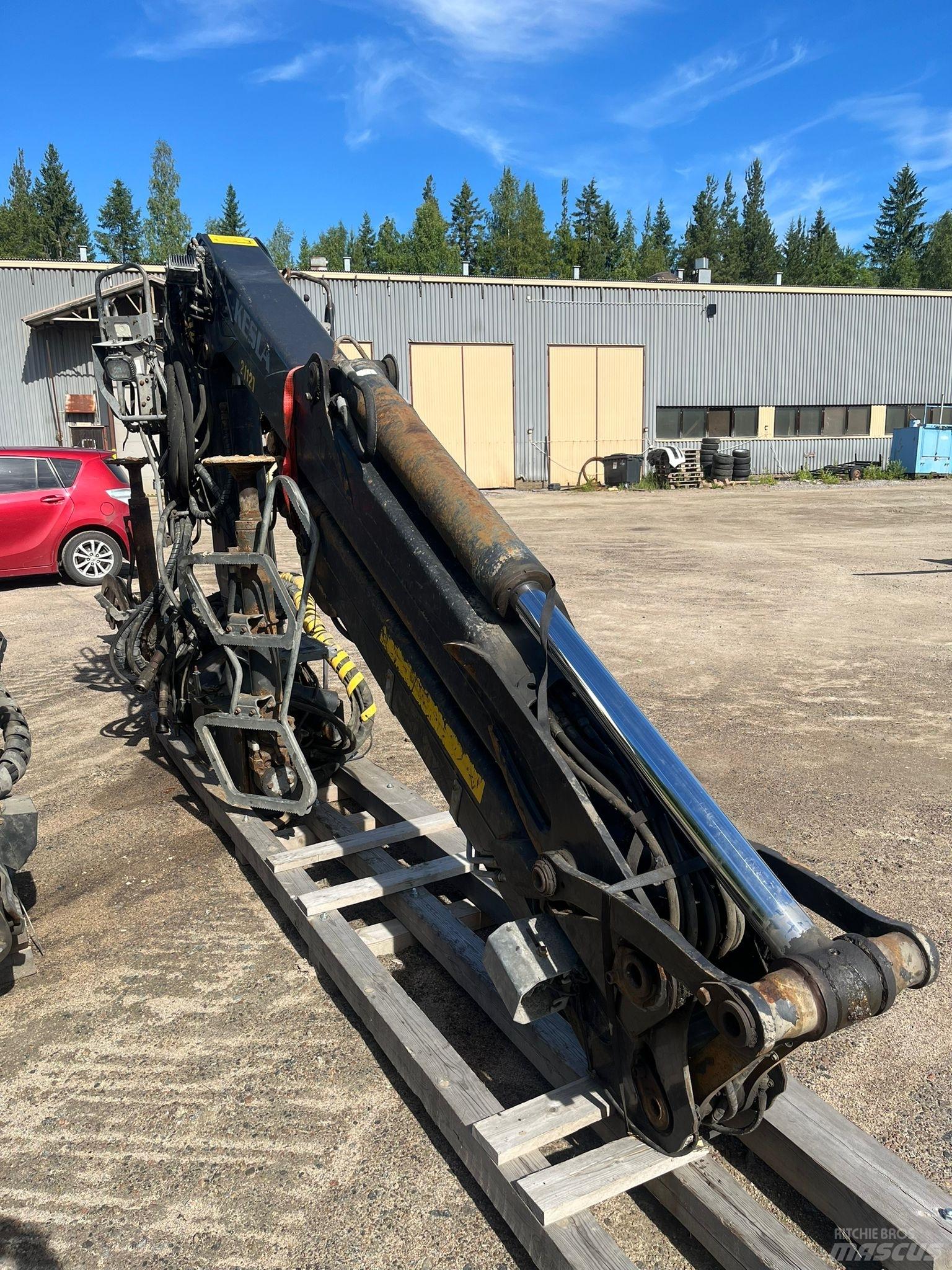 Kesla 2112 T Puutavaranosturit
