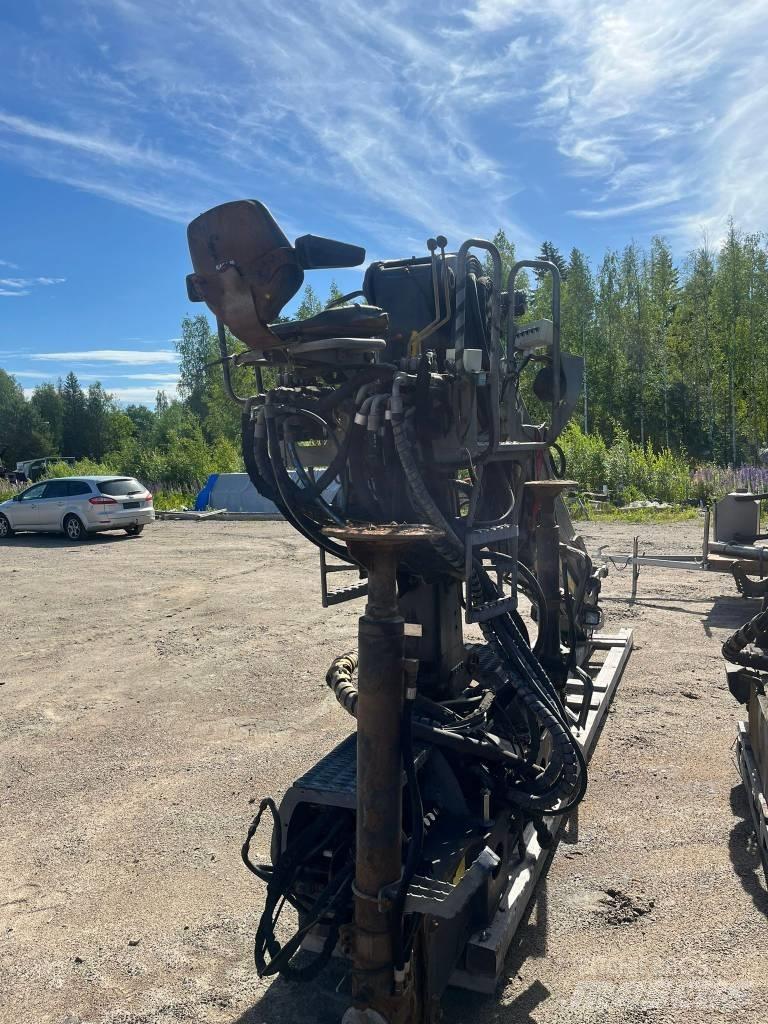 Kesla 2112 T Puutavaranosturit