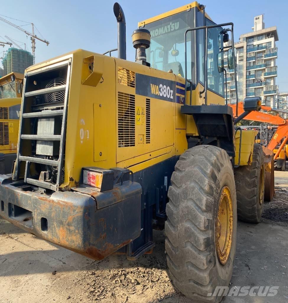 Komatsu WA 380-3 Pyöräkuormaajat
