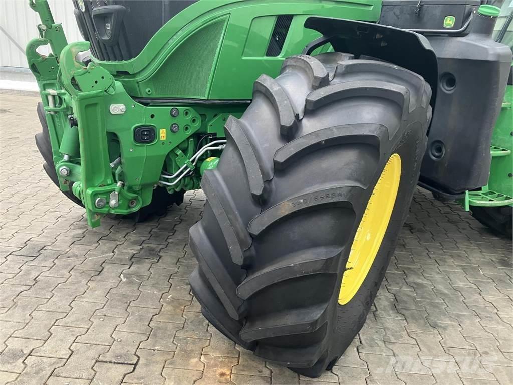 John Deere 6R 140 Traktorit