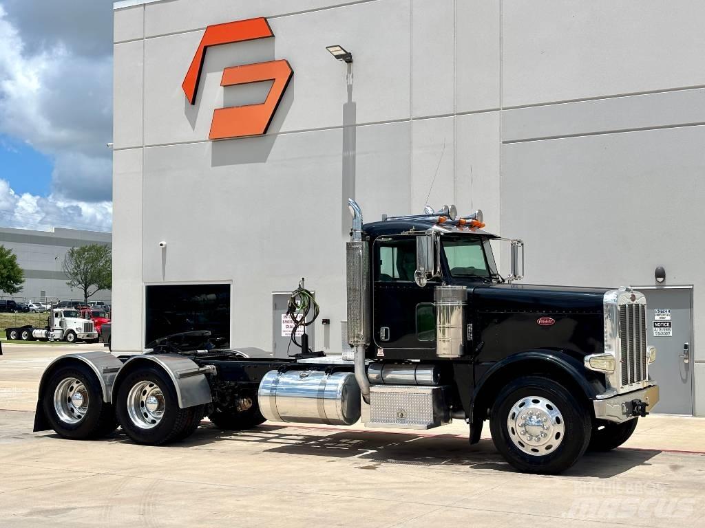 Peterbilt 388 Vetopöytäautot