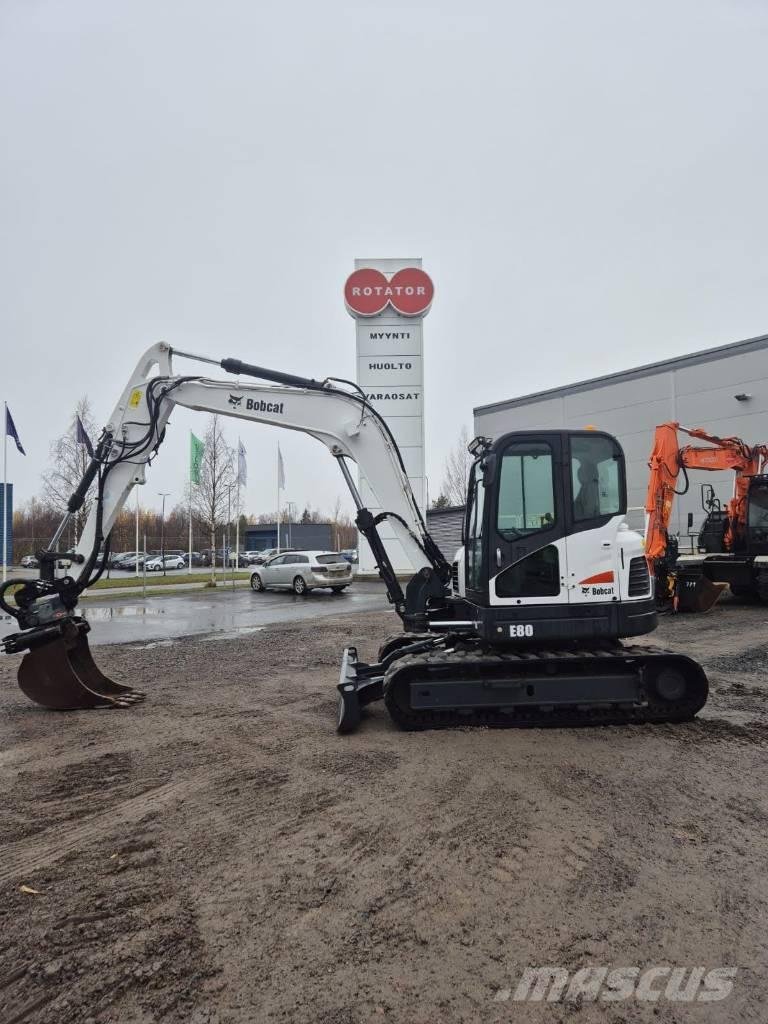 Bobcat E 80 Midikaivukoneet 7t - 12t