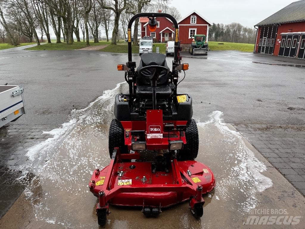 Toro 3280D Päältäajettavat ruohonleikkurit
