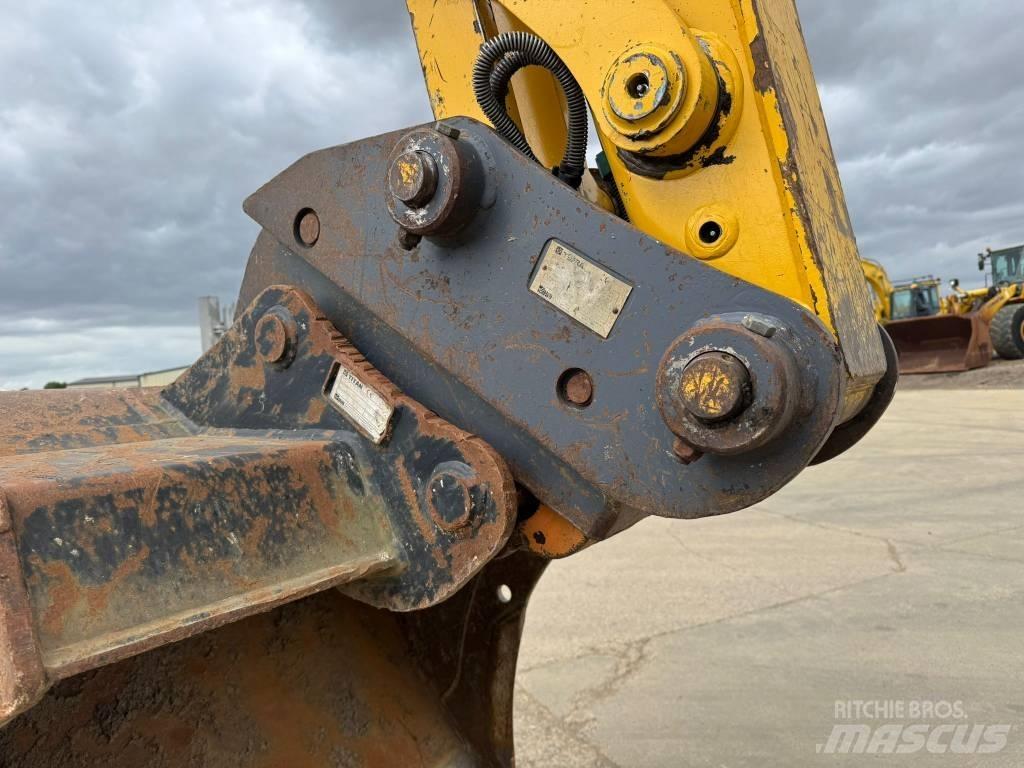 Komatsu PC 138 US-11 Telakaivukoneet
