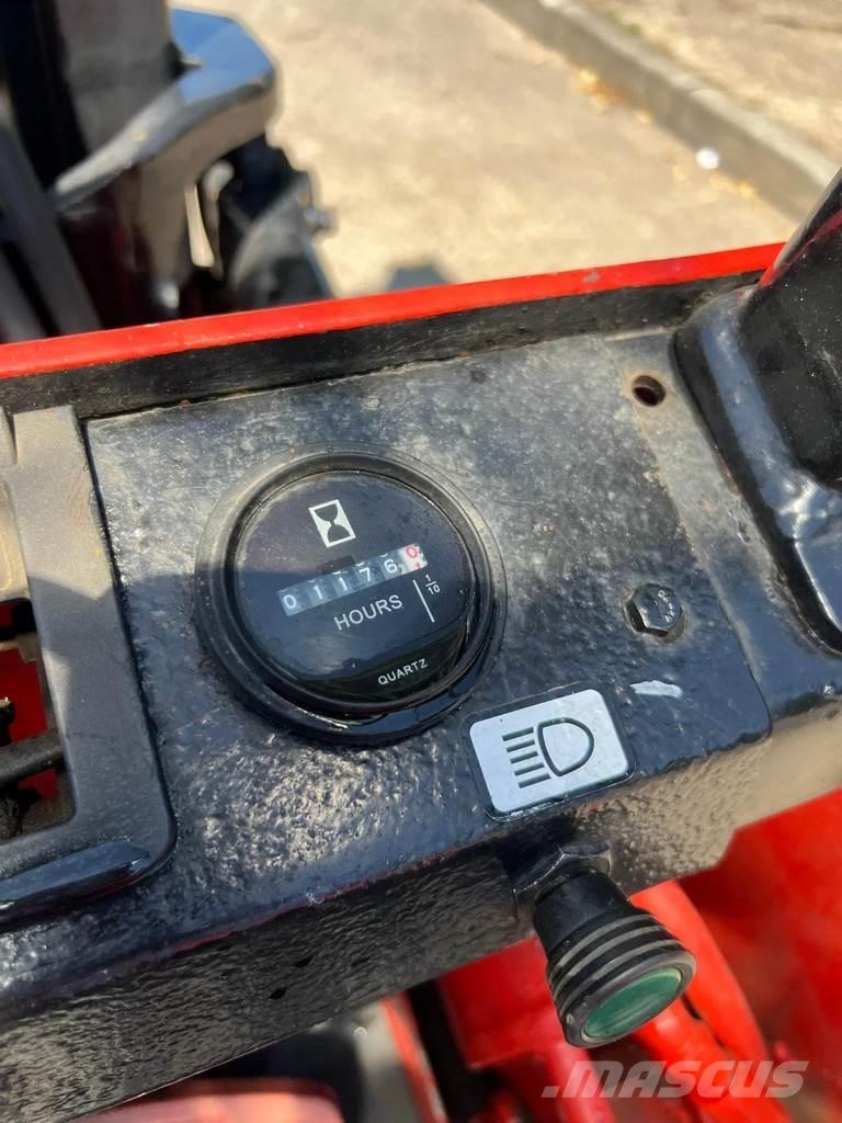 Hyster H400XL-5 Nestekaasutrukit