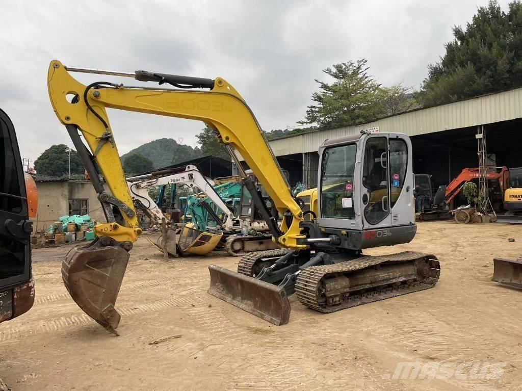 Wacker Neuson 8003 Midikaivukoneet 7t - 12t