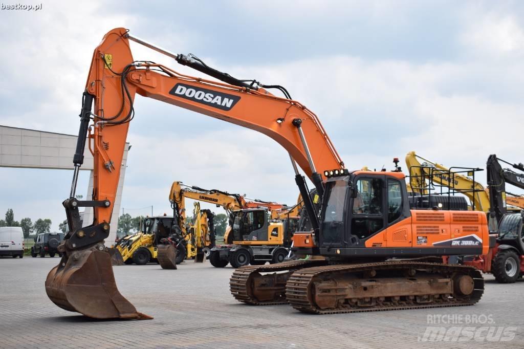 Doosan DX 300 LC-7 Telakaivukoneet