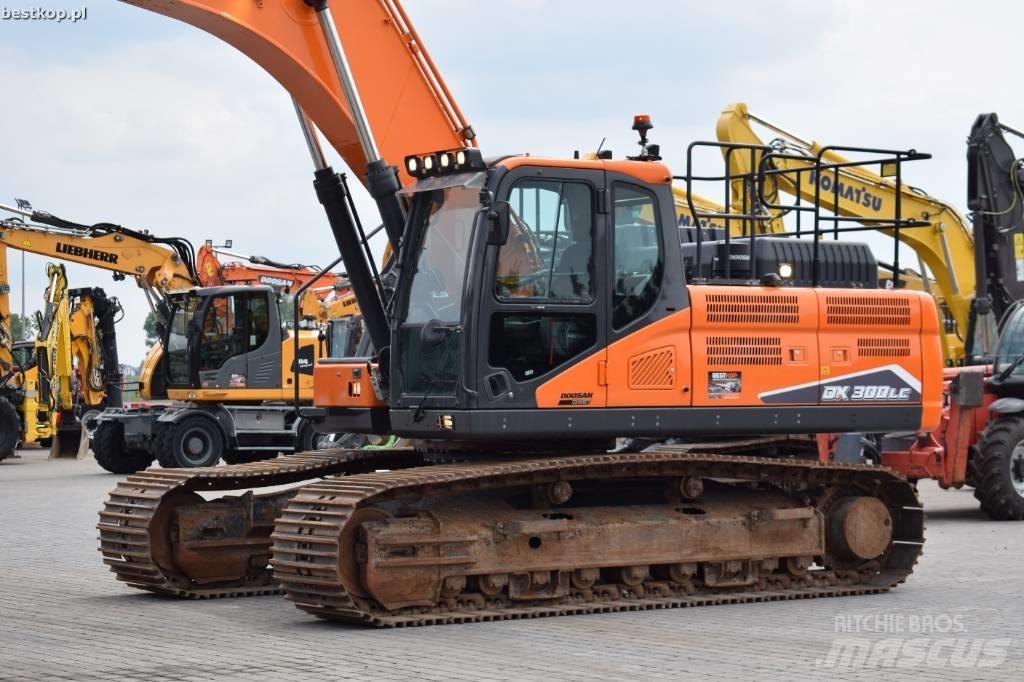 Doosan DX 300 LC-7 Telakaivukoneet