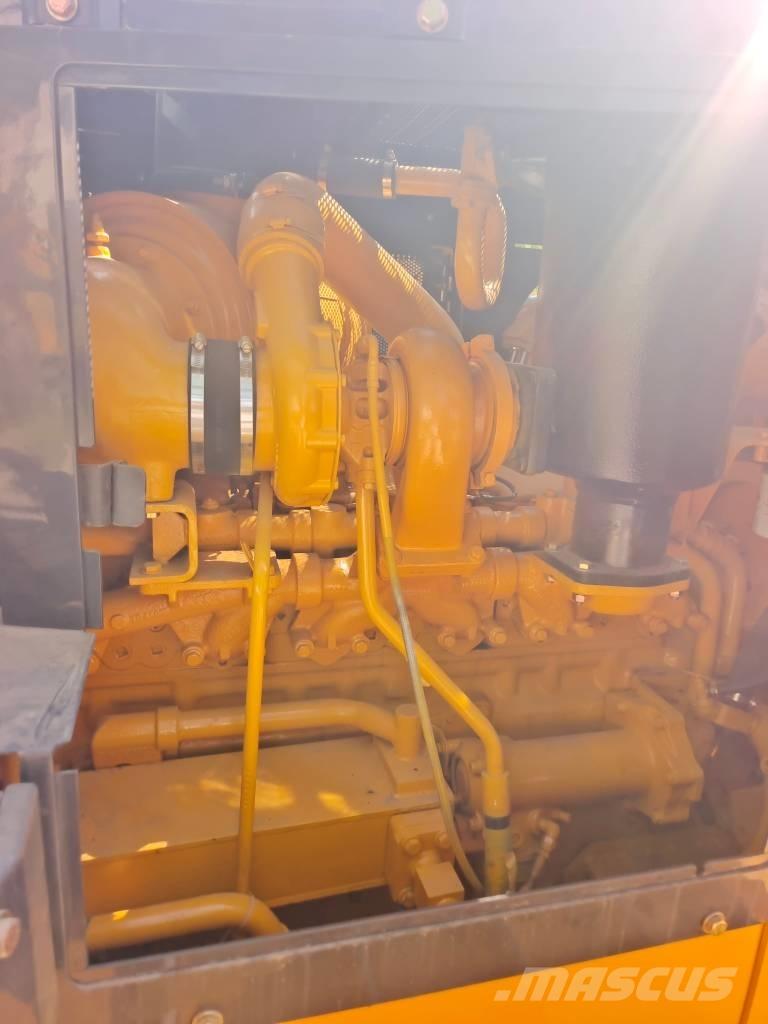 Shantui SD 22 Telaketjupuskutraktorit