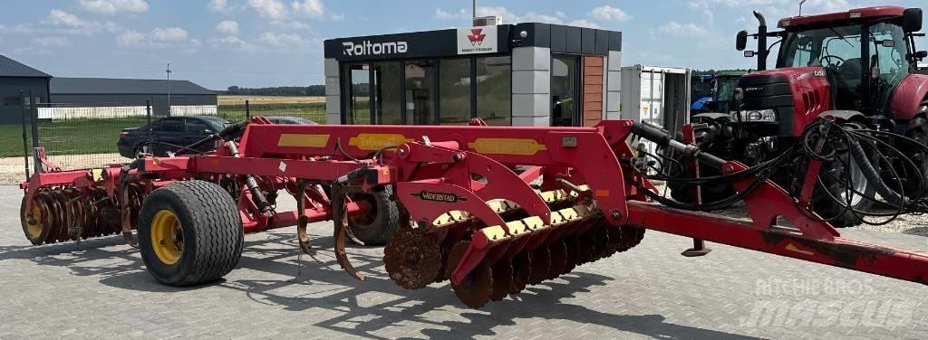 Väderstad Topdown300 Kultivaattorit