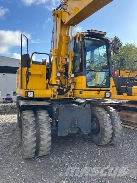 Komatsu PW 148-8 Pyöräkaivukoneet