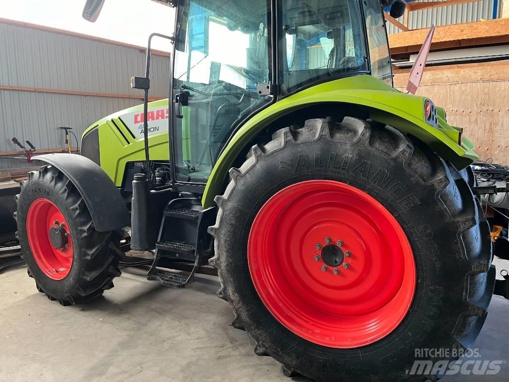 CLAAS Arion 410 CIS Traktorit