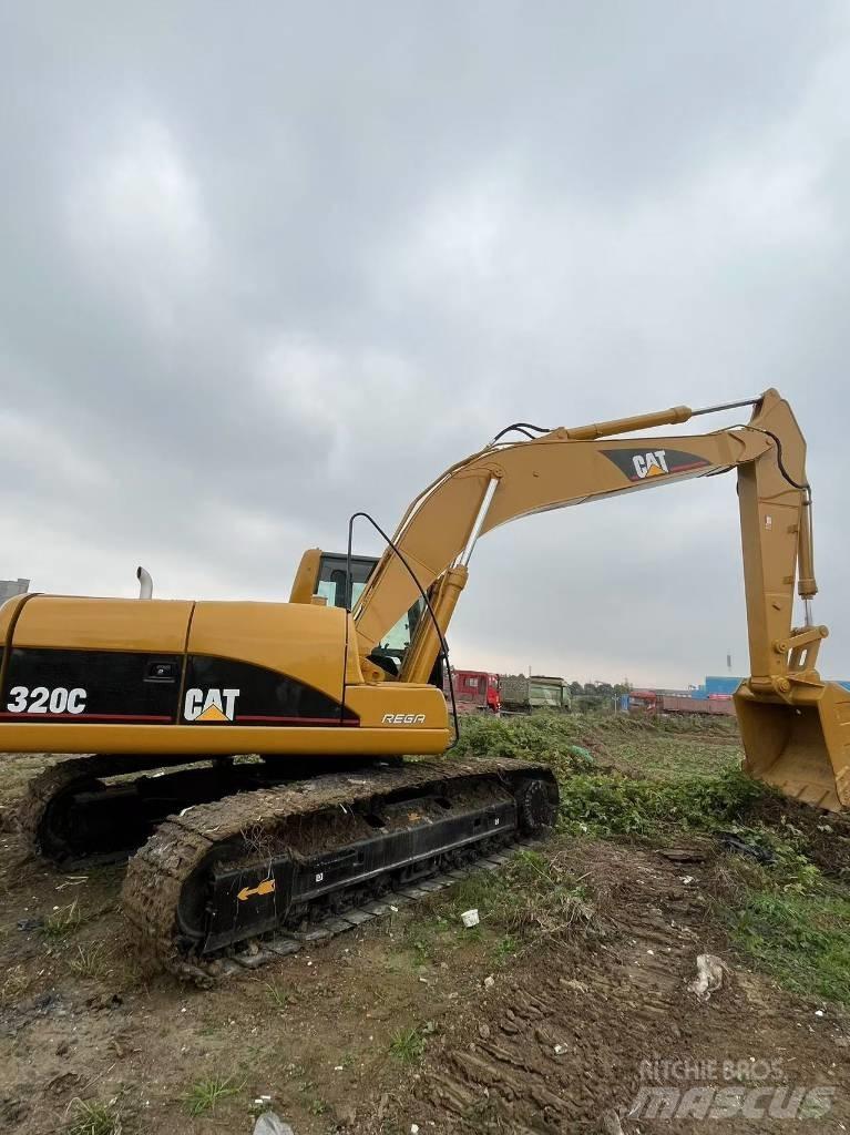 CAT 320 C Telakaivukoneet