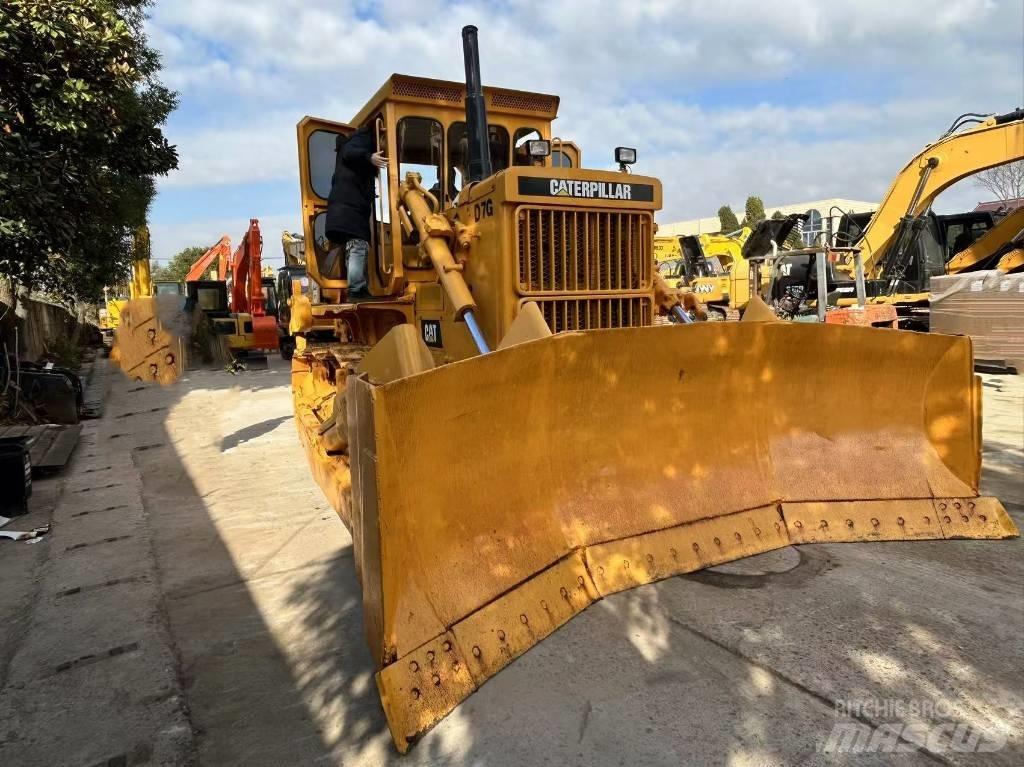 CAT D 7 G Tiehöylät