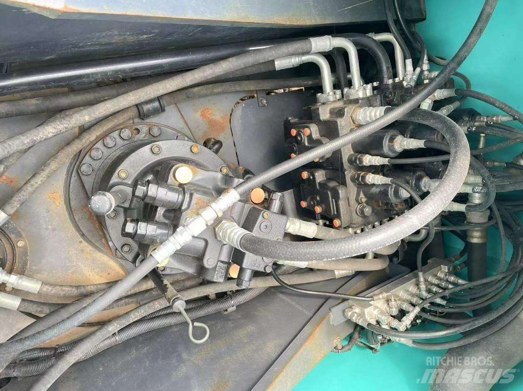 Kobelco 200 Telakaivukoneet
