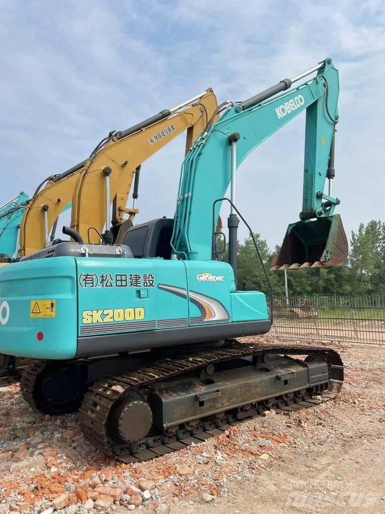 Kobelco 200 Telakaivukoneet