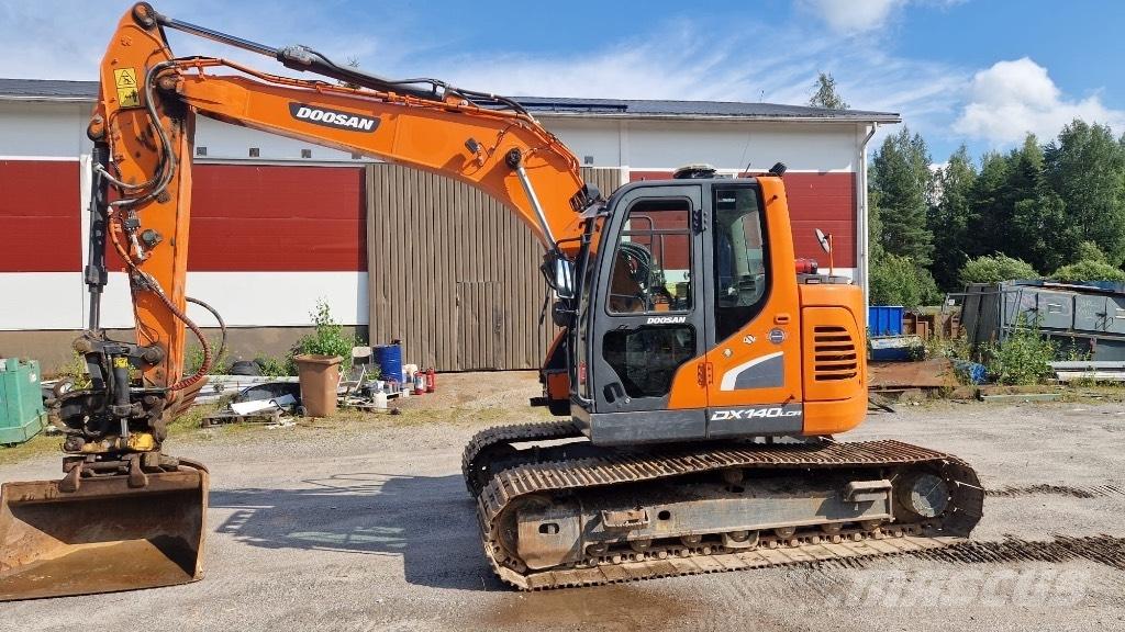 Doosan DX 140 LCR Telakaivukoneet