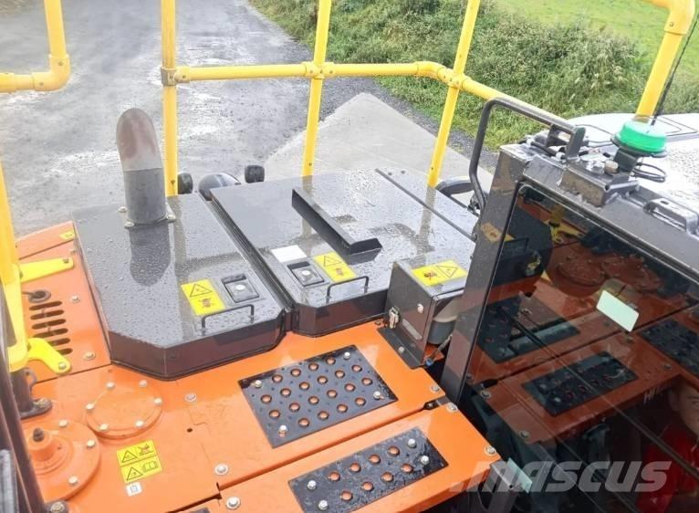 Hitachi ZX 130LCN Telakaivukoneet