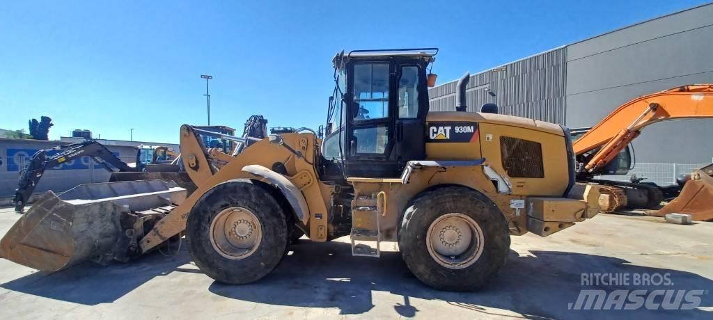 CAT 930 M Pyöräkuormaajat