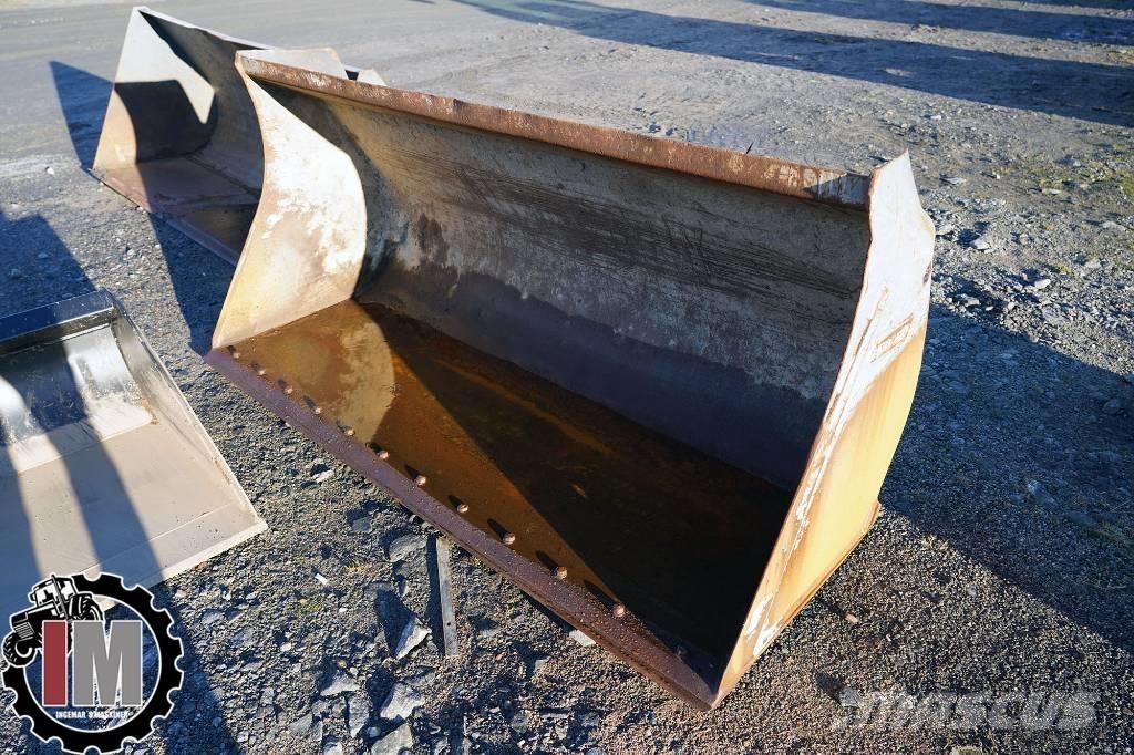 Volvo L30 Skopa Kauhat