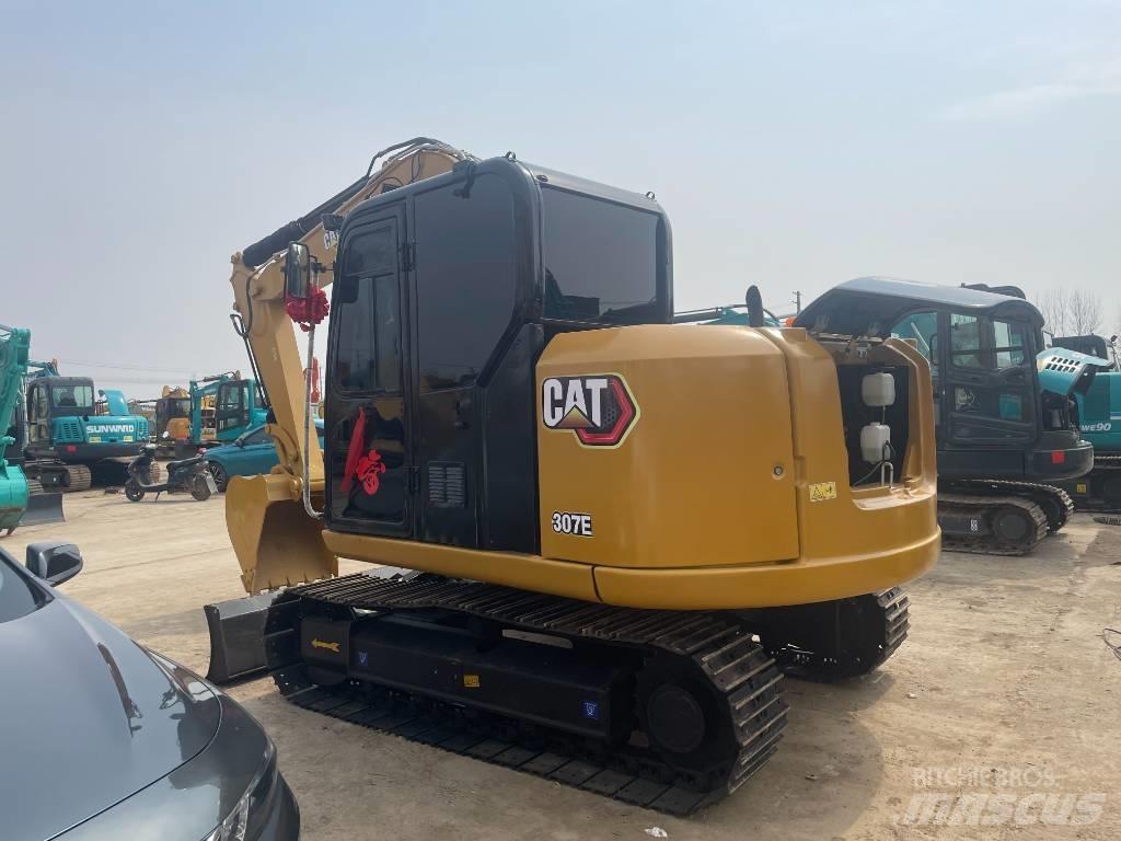 CAT 307 Minikaivukoneet < 7t