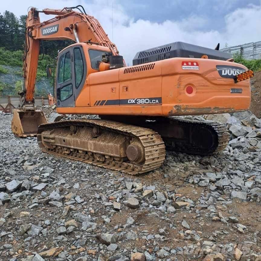 Doosan DX 380 LC Telakaivukoneet