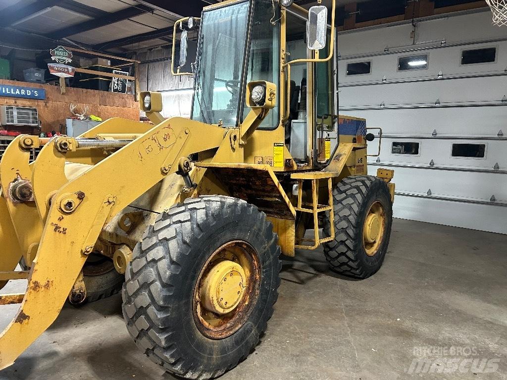 Fiat-Hitachi FR 100 Pyöräkuormaajat