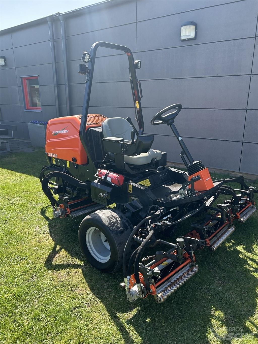 Jacobsen *SÅLD* SLF530 Väyläleikkuri