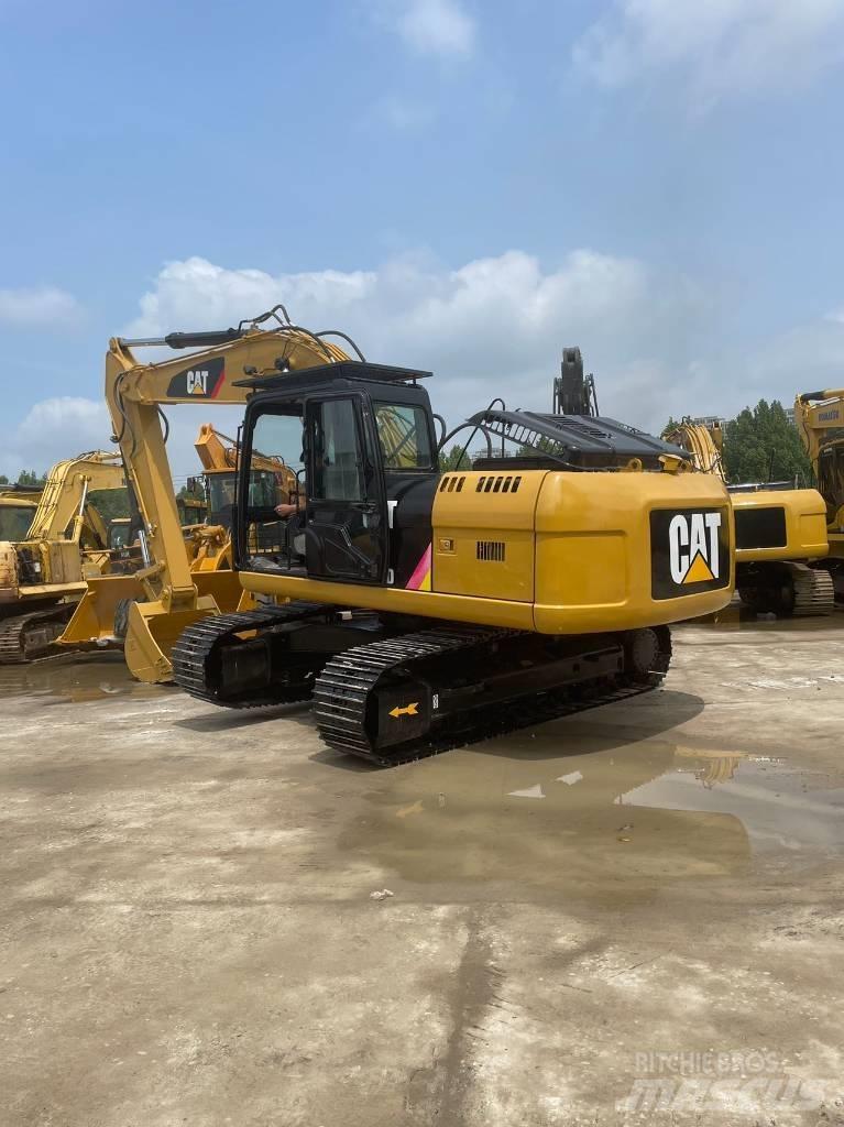 CAT 320 D Telakaivukoneet