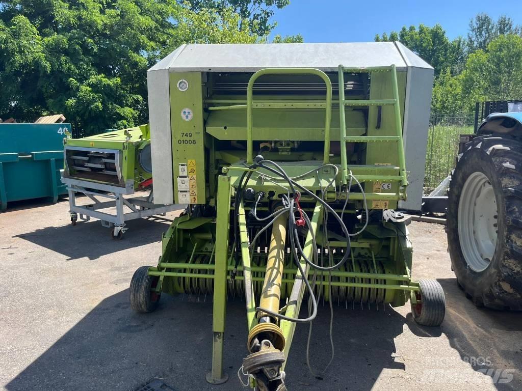 CLAAS Rollant 240 Pyöröpaalaimet