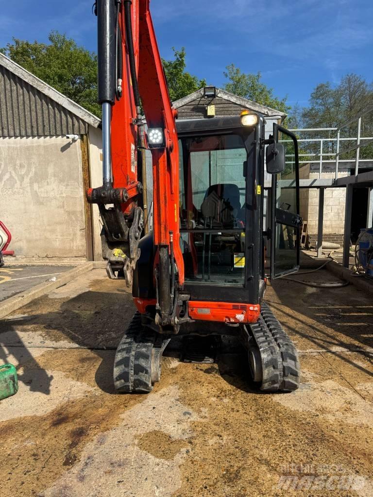 Kubota U 27-4 Minikaivukoneet < 7t