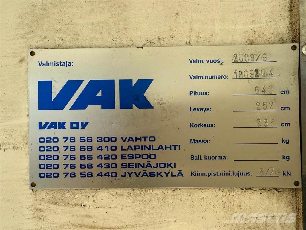Volvo FL240 4x2 Umpikorikuorma-autot