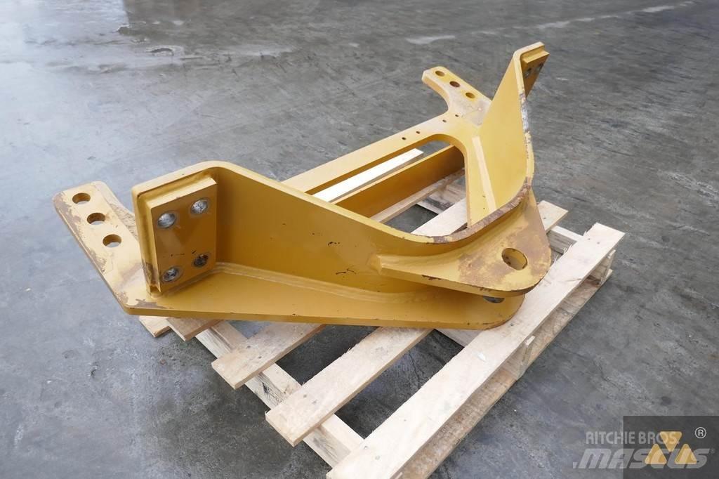 CAT 140M3 Drawbar Muut