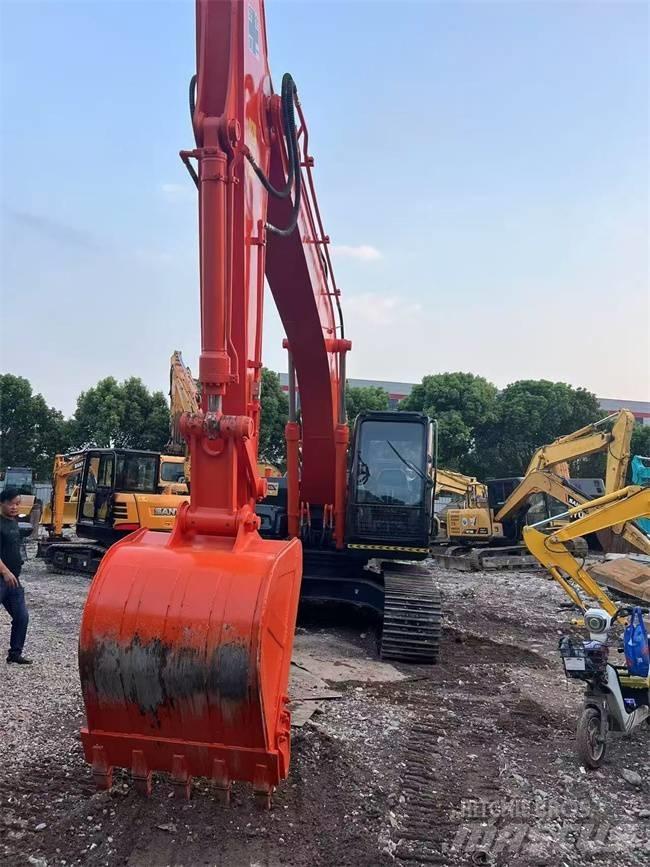 Hitachi ZX 200 Telakaivukoneet