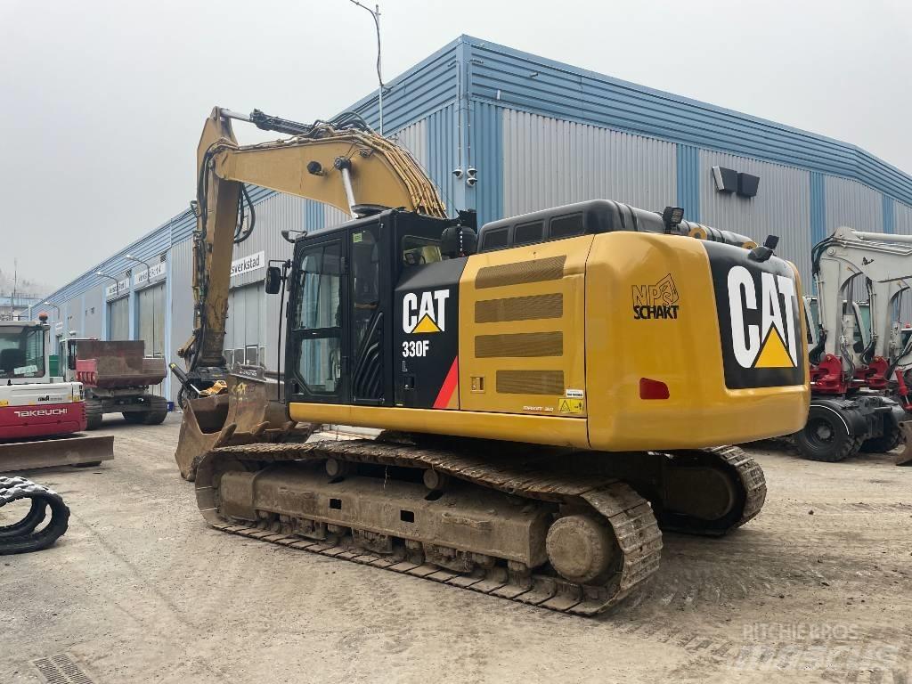 CAT 330 Telakaivukoneet