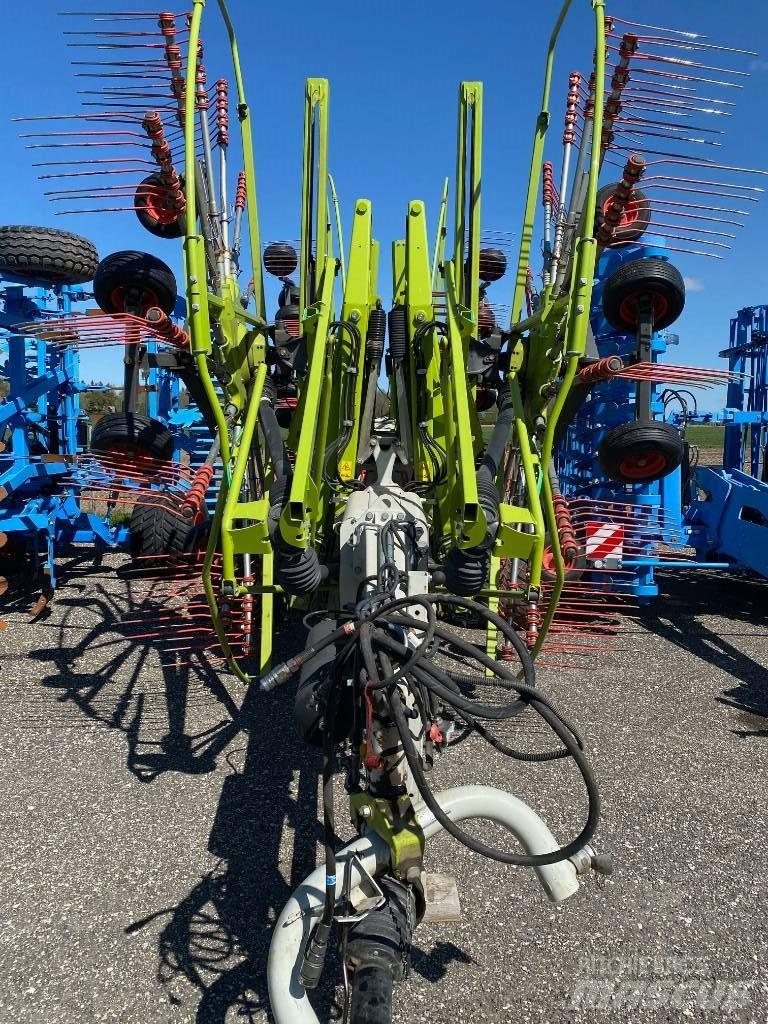 CLAAS Liner 4000 Pöyhimet ja haravat