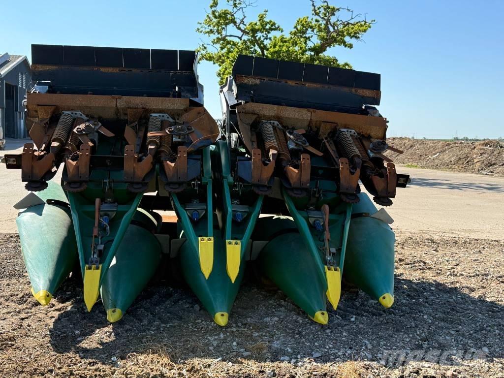 John Deere S 690 i Leikkuupuimurit