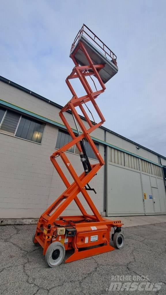 JLG 2646 ES Saksilavat