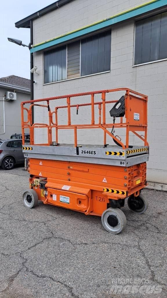 JLG 2646 ES Saksilavat