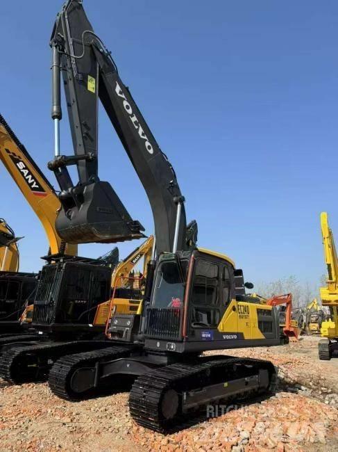Volvo EC 240 Telakaivukoneet