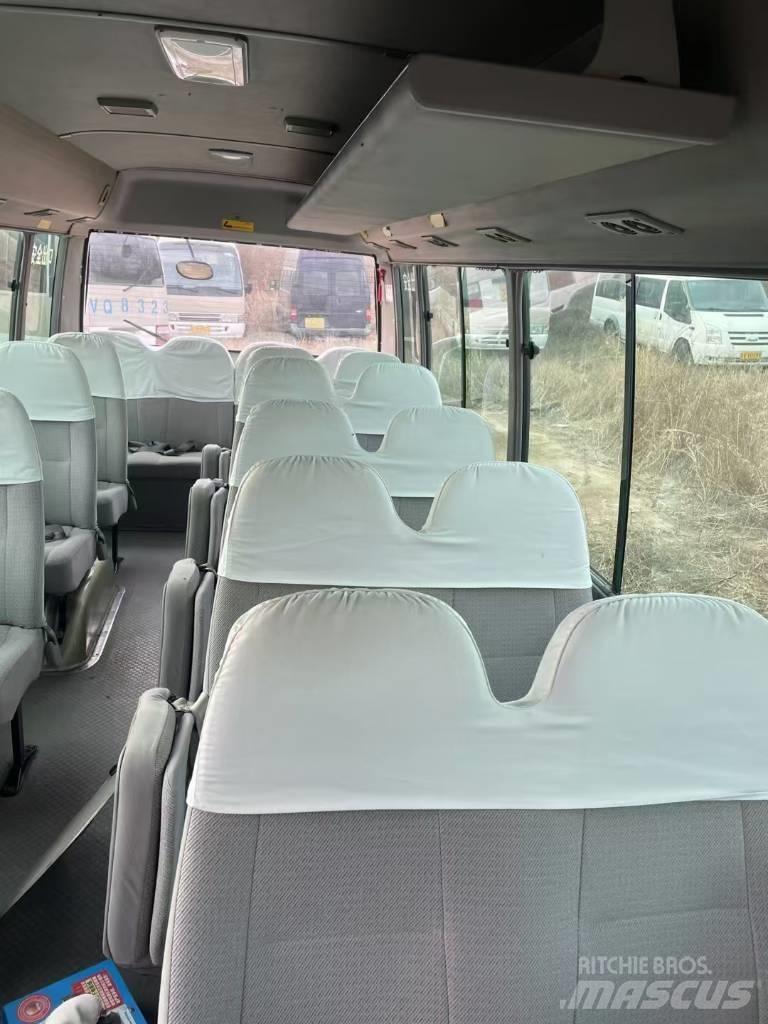 Toyota Coaster Linjaliikennebussit