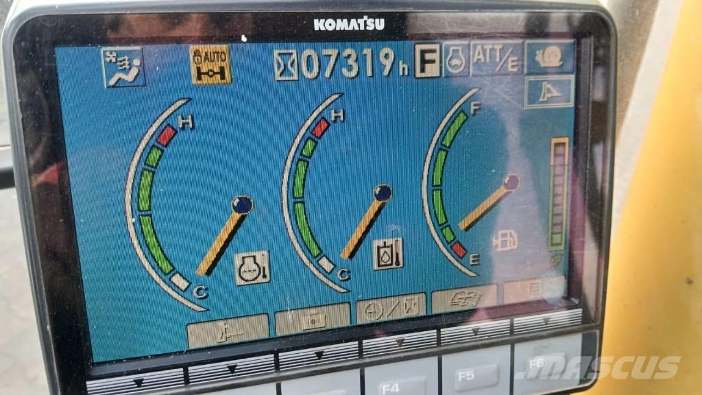 Komatsu PW 148-8 Pyöräkaivukoneet