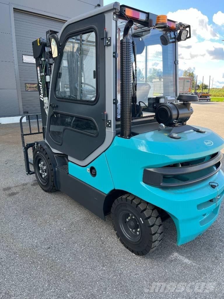 Baoli KBD30 Triplex Dieseltrukit