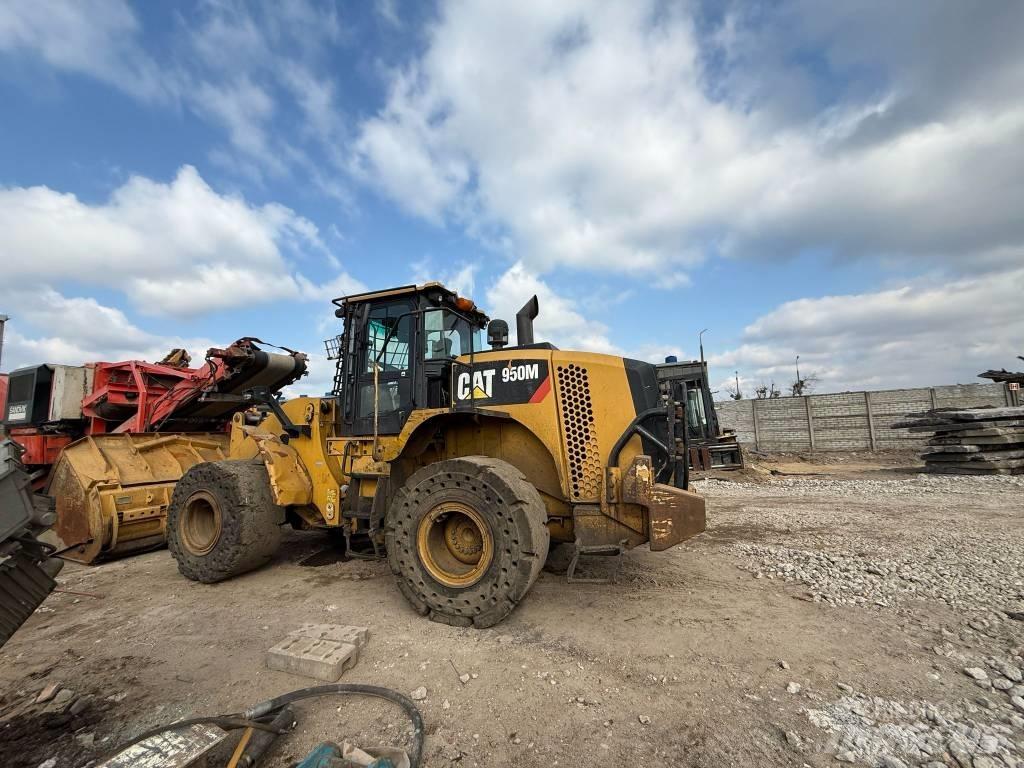 CAT 950 M Pyöräkuormaajat